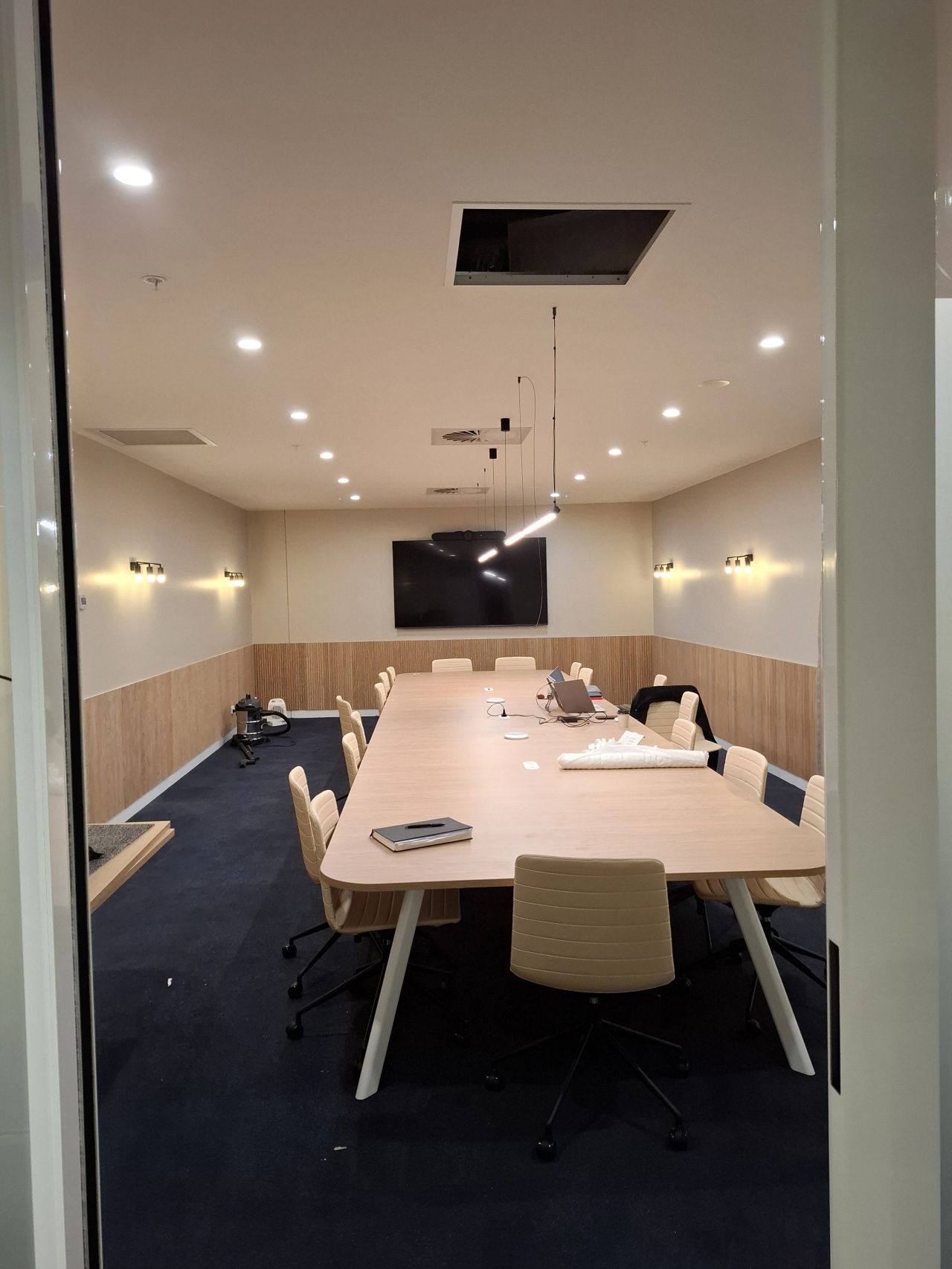 Dynalite lighting control — Tank Stream Labs commercial project